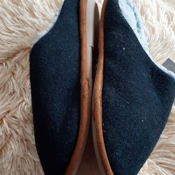 NWT Mens Slip On Comfy Slippers with Fur  Size 9.5-10.5 - Picture 8 of 10